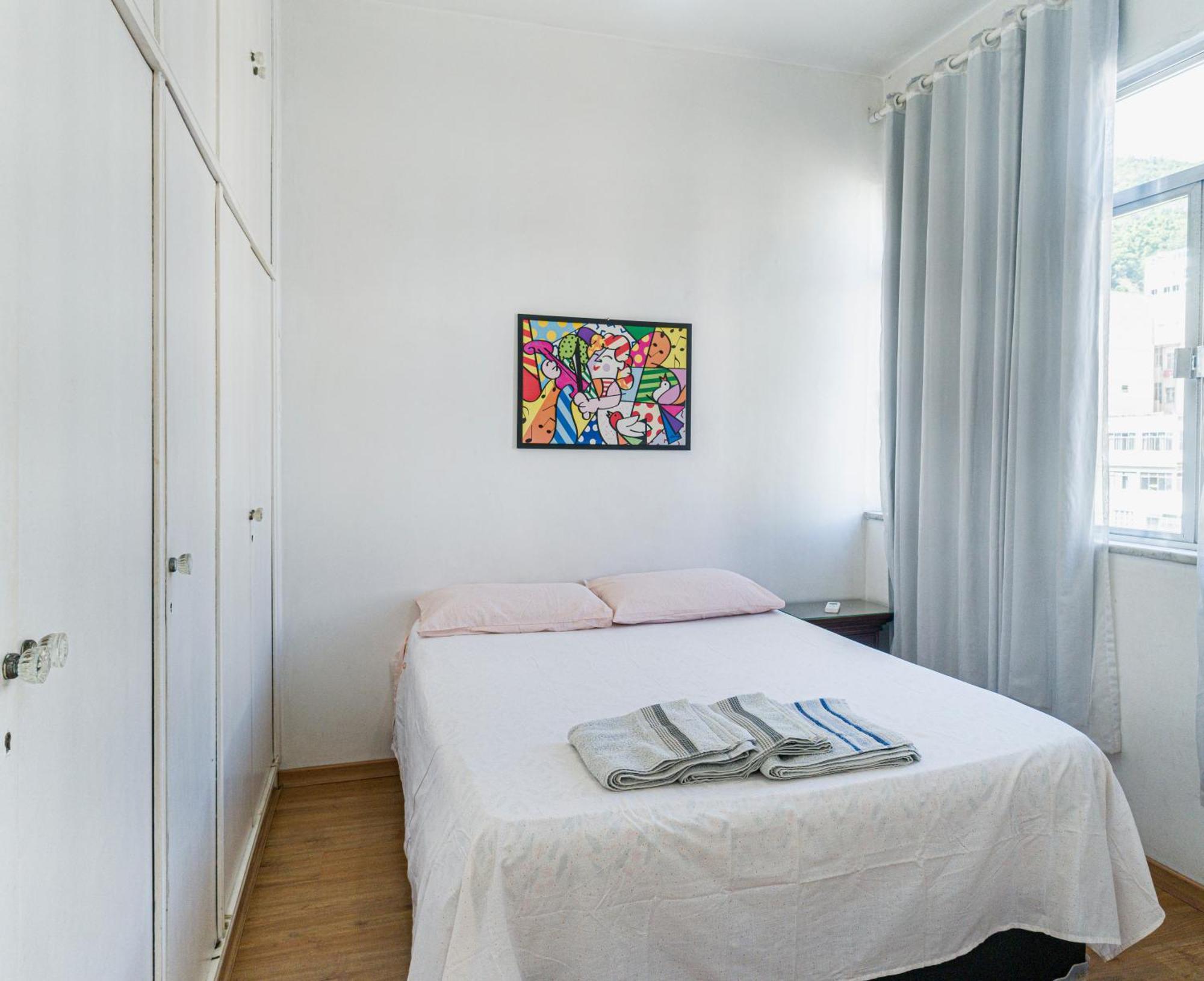 Apartamento Completo Na Praia De Copacabana 02 Quartos Com Vista Lateral Mar Em Andar Alto, Ar, Wifi , Netflix, Pauloangerami Rmvc18 Rio de Janeiro Exterior foto