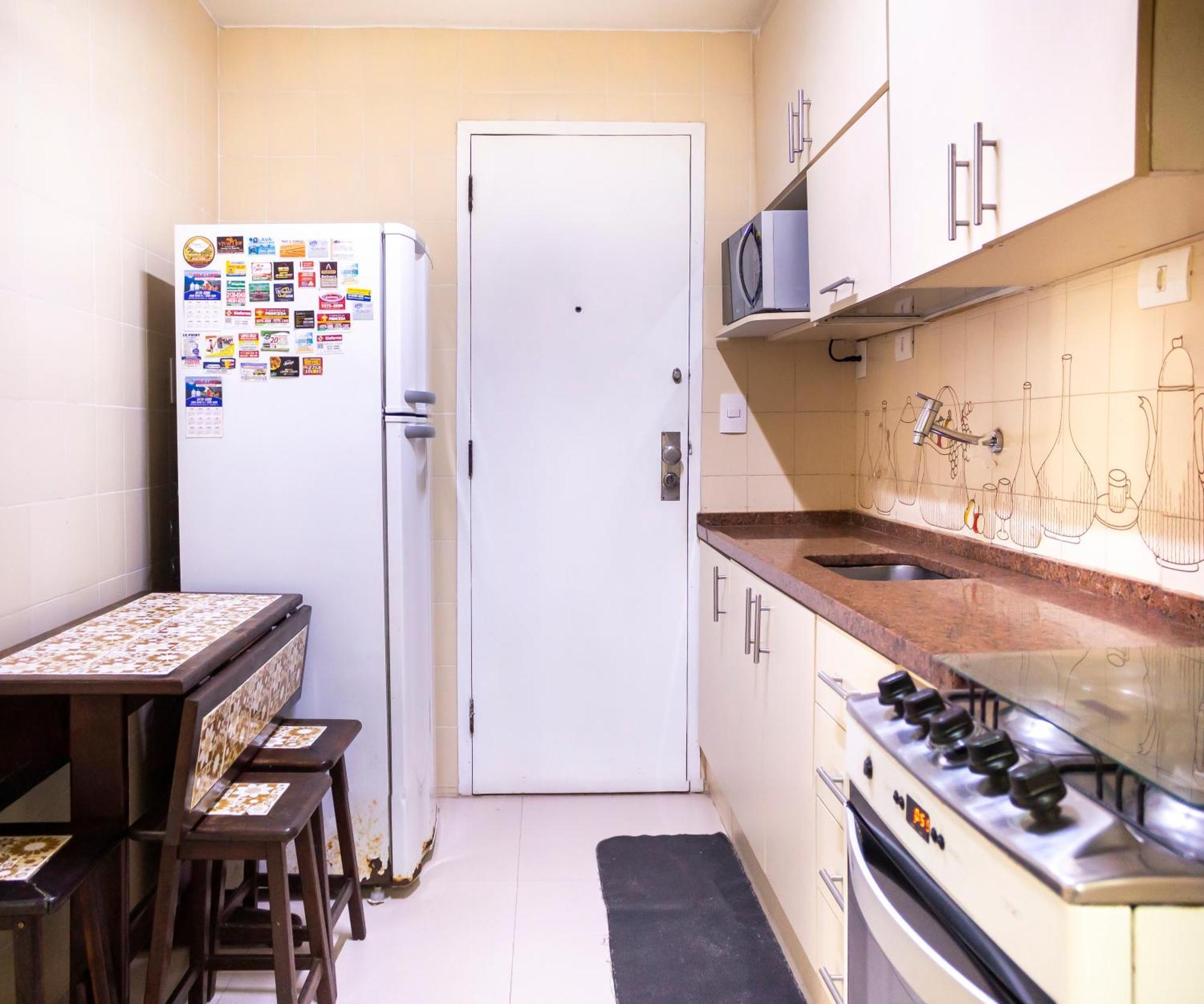 Apartamento Completo Na Praia De Copacabana 02 Quartos Com Vista Lateral Mar Em Andar Alto, Ar, Wifi , Netflix, Pauloangerami Rmvc18 Rio de Janeiro Exterior foto
