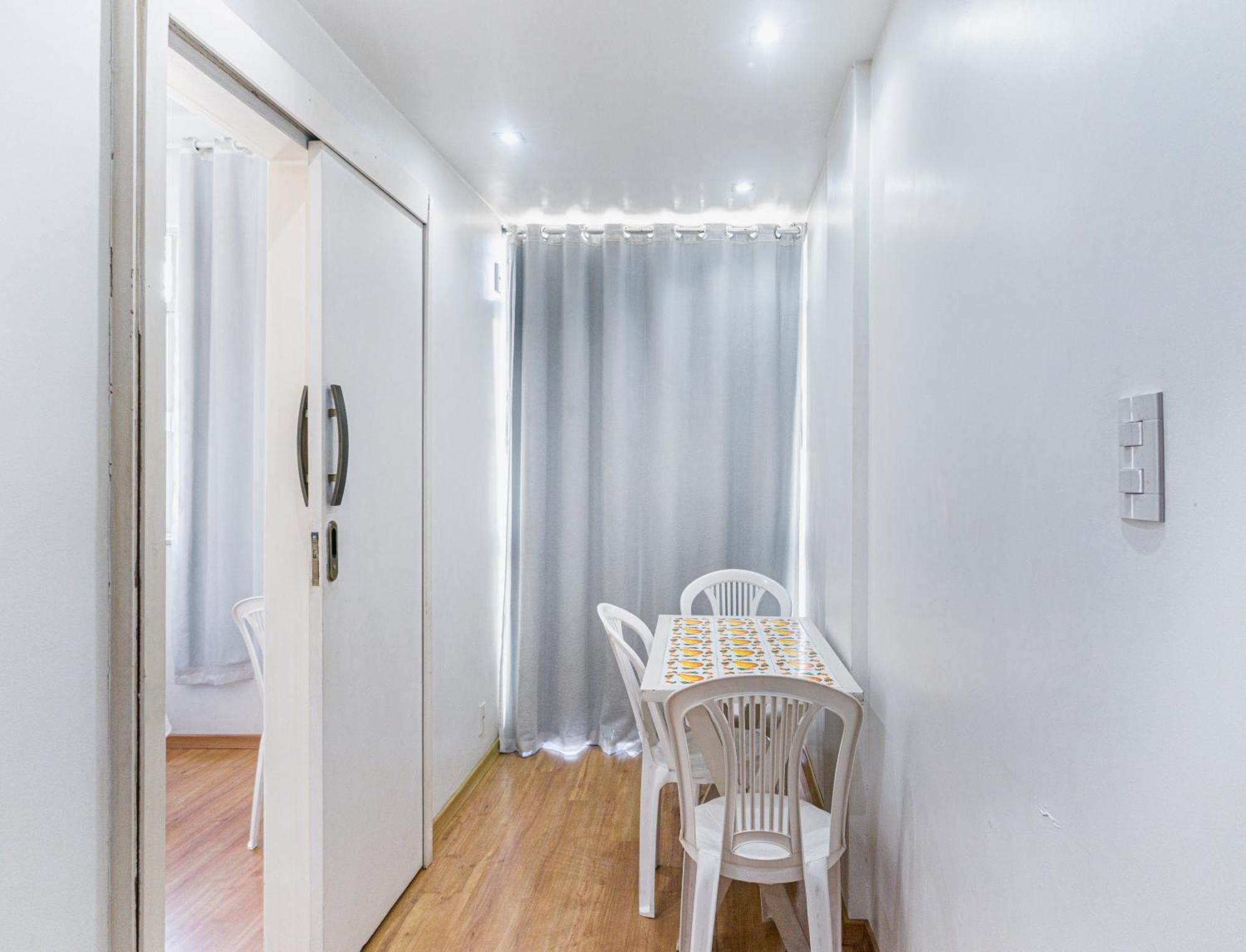 Apartamento Completo Na Praia De Copacabana 02 Quartos Com Vista Lateral Mar Em Andar Alto, Ar, Wifi , Netflix, Pauloangerami Rmvc18 Rio de Janeiro Exterior foto