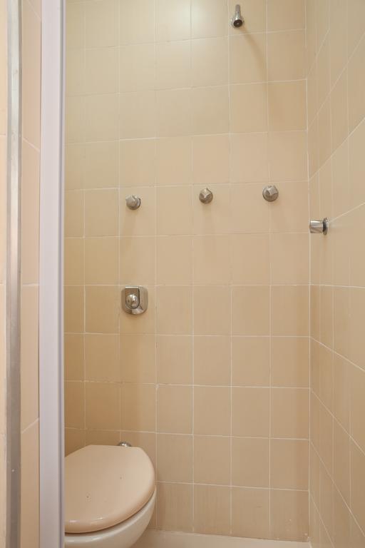 Apartamento Completo Na Praia De Copacabana 02 Quartos Com Vista Lateral Mar Em Andar Alto, Ar, Wifi , Netflix, Pauloangerami Rmvc18 Rio de Janeiro Exterior foto